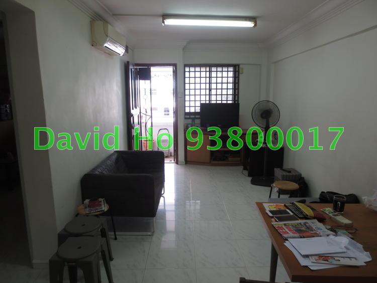 Yishun Street 72 thumbnail photo